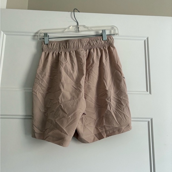 Men’s Xs Gymshark Shorts - Picture 7 of 13